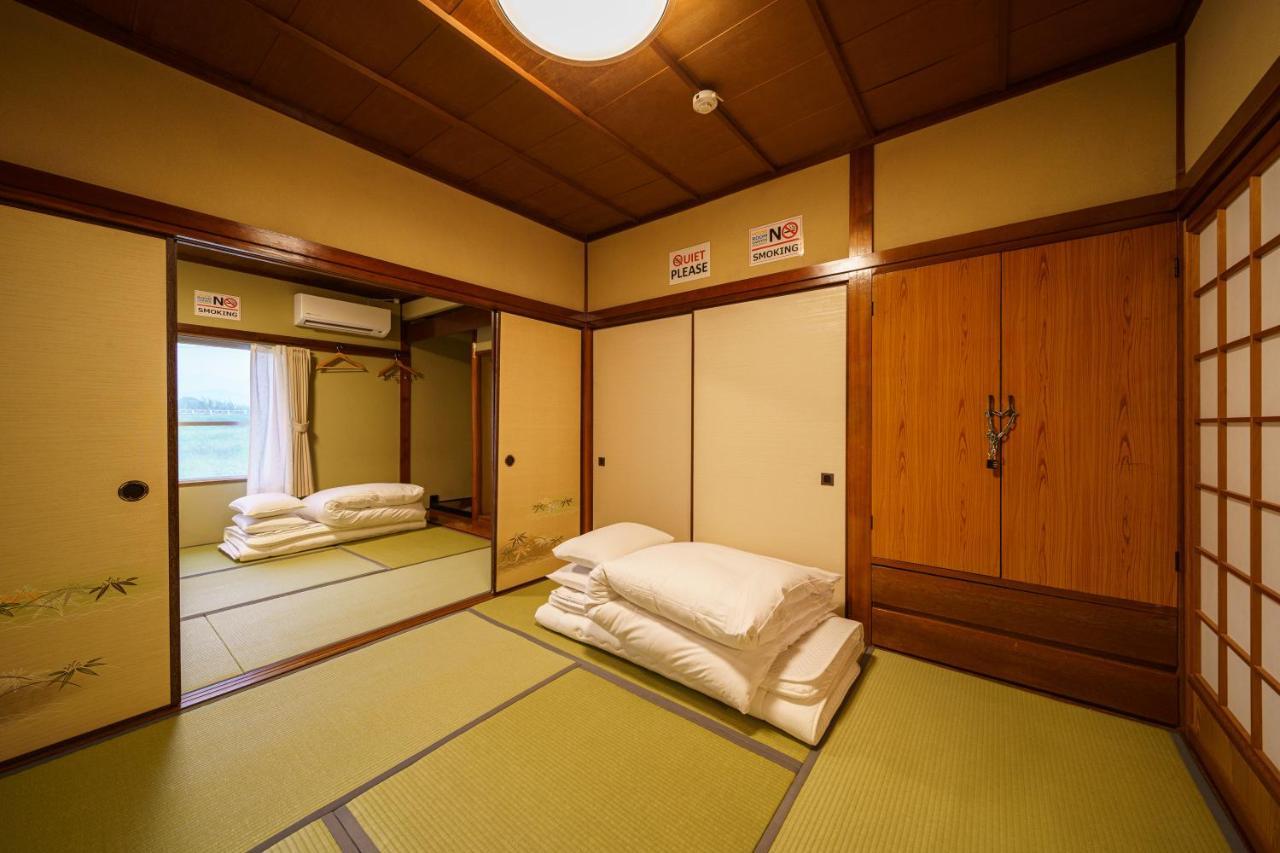 Yufu-No-Yu Shiki Iyashi Villa Exterior photo
